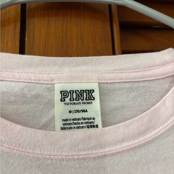PINK Victoria's Secret Light Pink Long Sleeve Tee - Picture 2 of 6